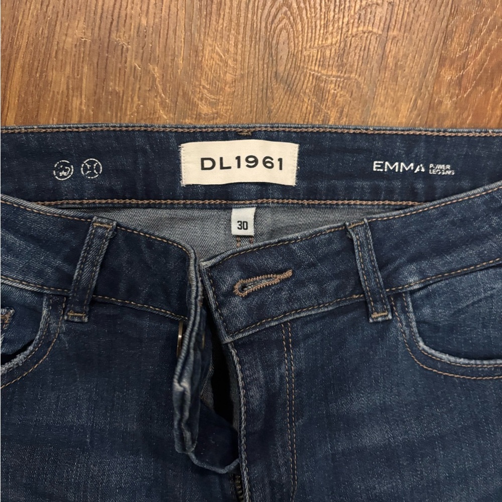 DL1961 Women’s Dark Blue Skinny Jeans